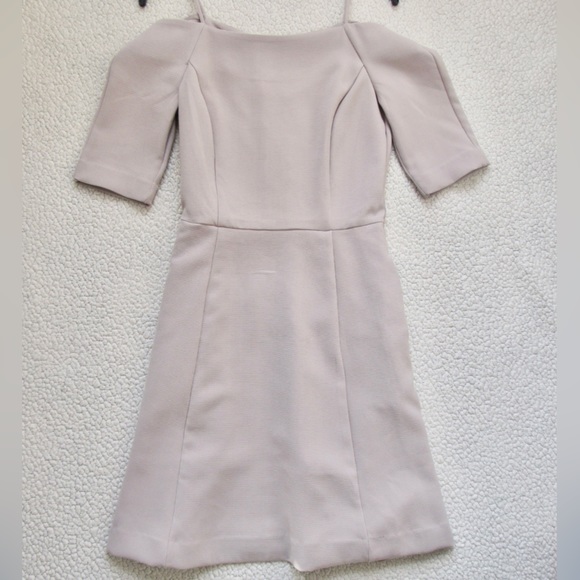 H&M Crêpe Dress - Picture 10 of 13